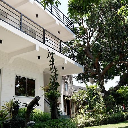Bed and Breakfast Location One Eighty à Bangcusay Extérieur photo